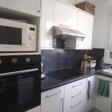 Appartement Familial En Face D'Un Square Arbore Enghien-les-Bains Buitenkant foto